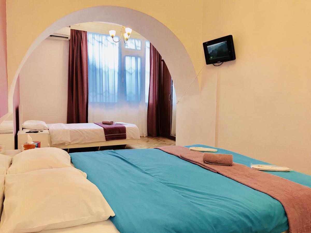 Check-In Apartment Near Fountain Square Vidadi Str Baku Luaran gambar